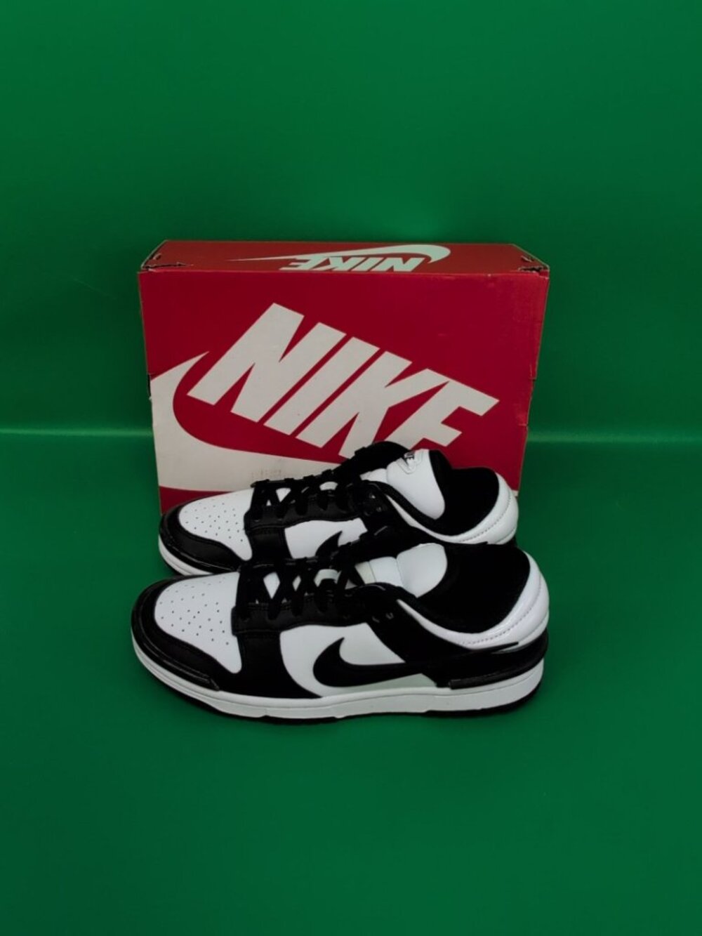 Nike Dunk Low Twist Sneakers Women's Shoes US 8.5 Black & White DZ2794-001 - Picture 3 of 14